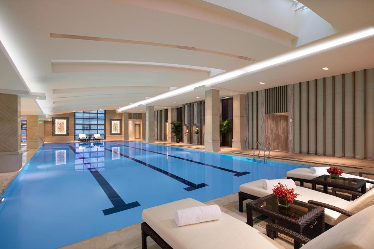 Crowne Plaza Shanghai Nanjing Road By Ihg エクステリア 写真 The pool at the spa