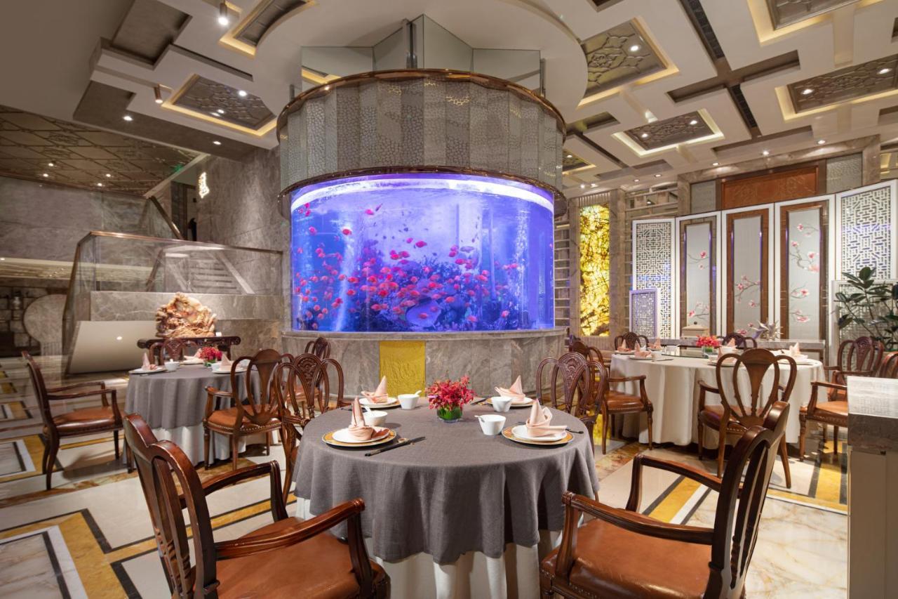 Crowne Plaza Shanghai Nanjing Road By Ihg エクステリア 写真 Interior of the restaurant
