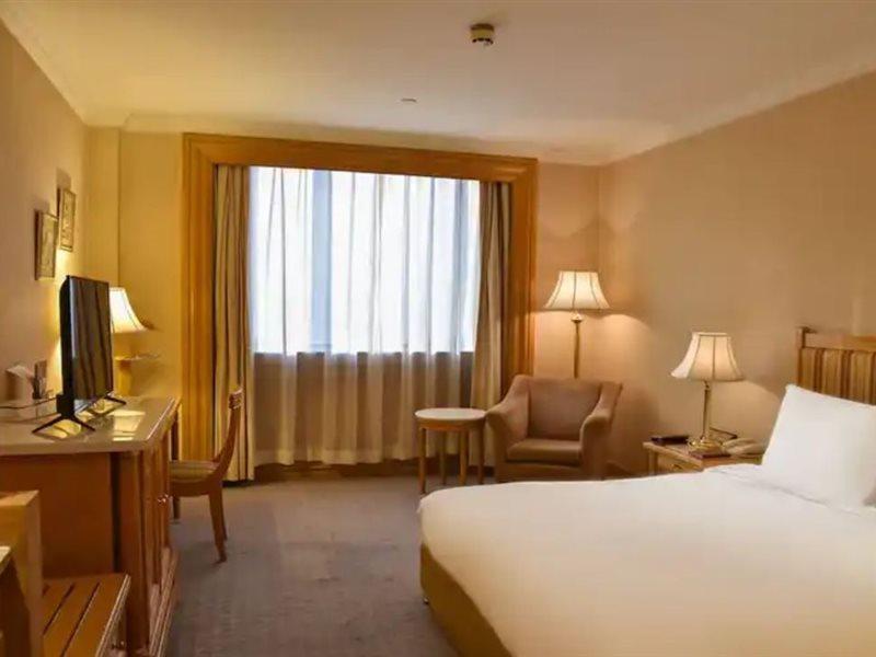 Crowne Plaza Shanghai Nanjing Road By Ihg エクステリア 写真 A room at the hotel