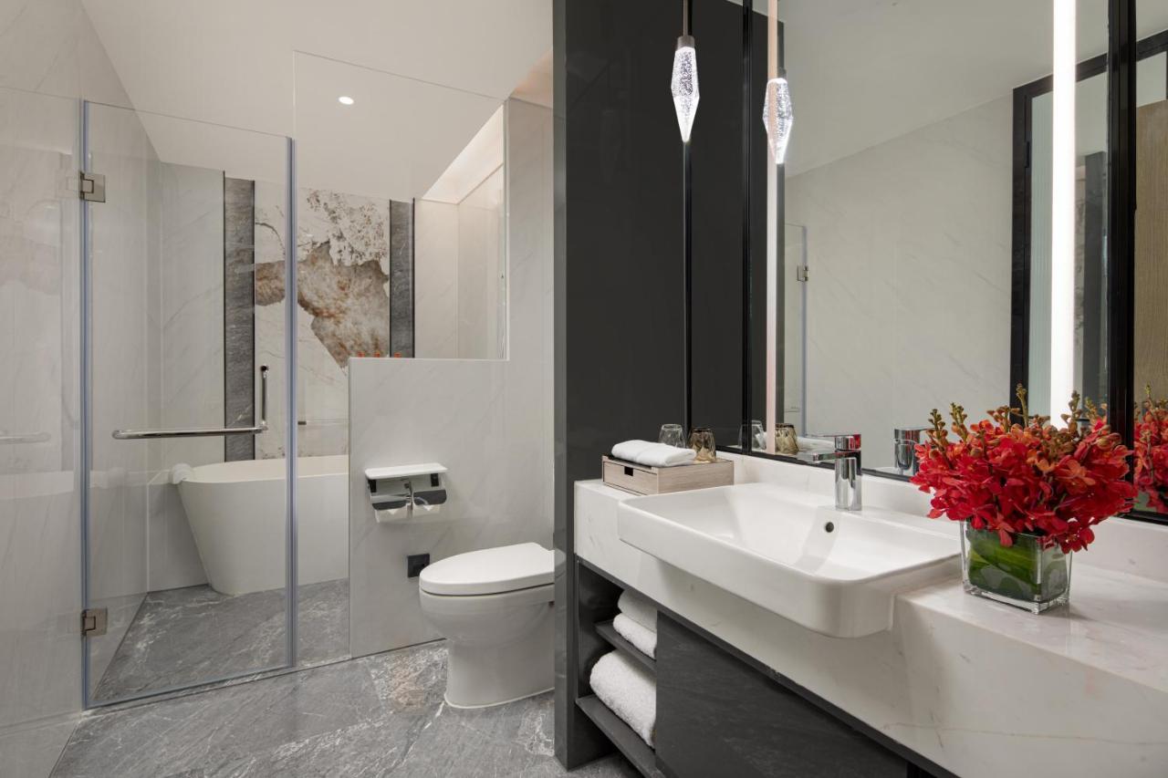 Crowne Plaza Shanghai Nanjing Road By Ihg エクステリア 写真 A bathroom